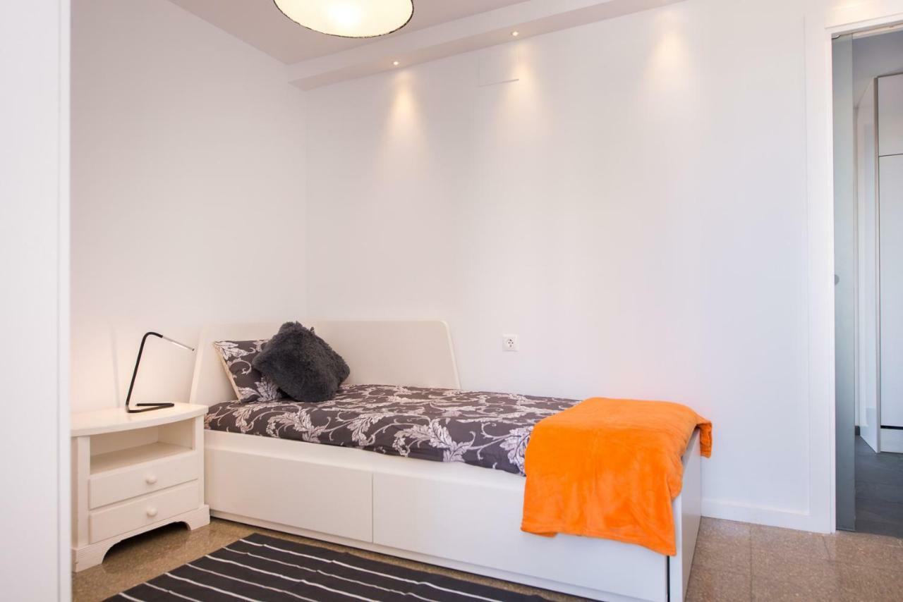 Two-Bedroom Apartment Diosa Tanit 알리칸테 외부 사진